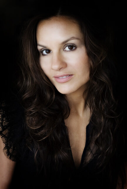Kara DioGuardi Biography: Age, Songwriting, American Idol, Awards, Husband, Children, Net Worth, Height Kara DioGuardi Biography: Age, Songwriting, American Idol, Awards, Husband, Children, Net Worth, Height