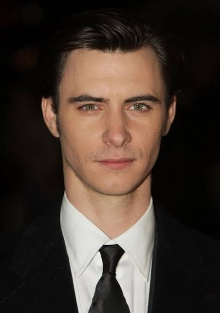 Harry Lloyd Biography: Movies, TV Shows, Wife, Age, Net Worth, Parents, Height, Career Harry Lloyd Biography: Movies, TV Shows, Wife, Age, Net Worth, Parents, Height, Career