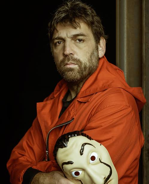 Hovik Keuchkerian Biography: Boxing, Age, Net Worth, Movies, Career, Height, Comedy, Books Hovik Keuchkerian Biography: Boxing, Age, Net Worth, Movies, Career, Height, Comedy, Books