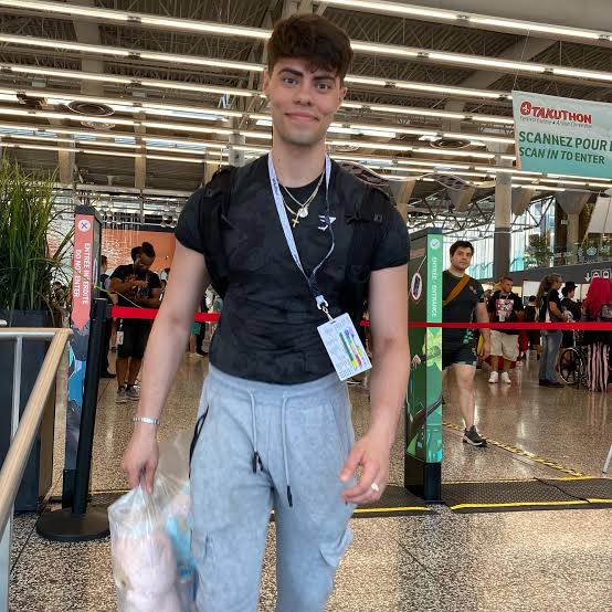 Dantes Forlini Biography: Gaming, Streaming, Net Worth, Height, Age, League of Legends, Twitch, Career, Real Name Dantes Forlini Biography: Gaming, Streaming, Net Worth, Height, Age, League of Legends, Twitch, Career, Real Name