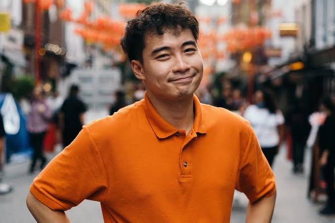 Uncle Roger Biography: Comedy, Age, Net Worth, Character, YouTube, Wife, Malaysian Heritage, Cooking Shows Uncle Roger Biography: Comedy, Age, Net Worth, Character, YouTube, Wife, Malaysian Heritage, Cooking Shows