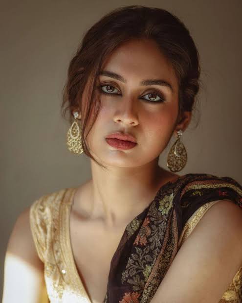 Srushti Bannatti Biography: Modeling, Age, Instagram, Brand Collaborations, Net Worth, Fashion, Social Media Srushti Bannatti Biography: Modeling, Age, Instagram, Brand Collaborations, Net Worth, Fashion, Social Media