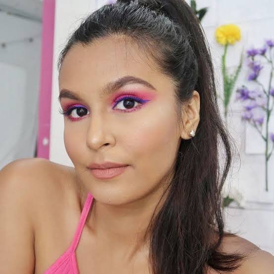 Mridul Sharma Biography: Age, Fashion Content, YouTube Career, Net Worth, DIY Videos, Mumbai Lifestyle Mridul Sharma Biography: Age, Fashion Content, YouTube Career, Net Worth, DIY Videos, Mumbai Lifestyle