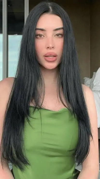 TheWizardliz Biography: Influencer, Age, Net Worth, TikTok, YouTube, Real Name, Content, Height, Background