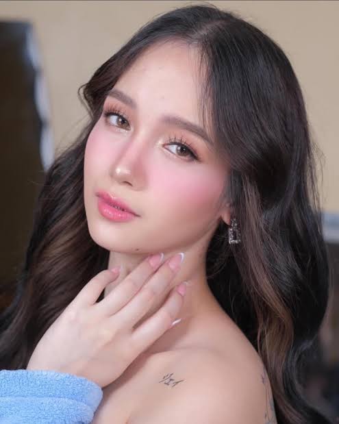 Nics Orense Biography: Age, Net Worth, Gaming, Height, Parents, Career, Personal Life, Social Media Nics Orense Biography: Age, Net Worth, Gaming, Height, Parents, Career, Personal Life, Social Media