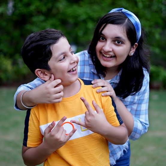 Aayu and Pihu Show Biography: Parents, Age, Ethnicity, Religion, YouTube, Real Names, Net Worth Aayu and Pihu Show Biography: Parents, Age, Ethnicity, Religion, YouTube, Real Names, Net Worth