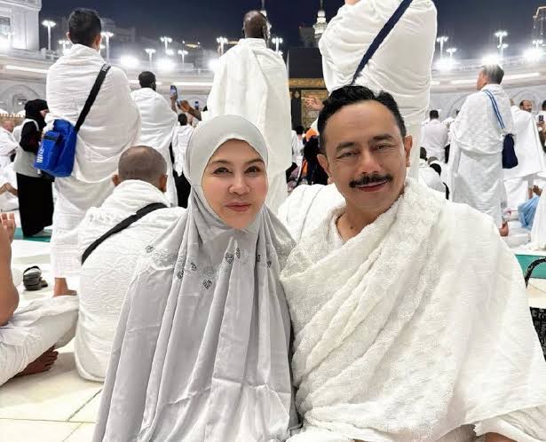 Aliff Syukri’s Mother, Rozita Ibrahim Biography: Age, Wikipedia, Husband, Nationality, Ethnicity, Net Worth Aliff Syukri’s Mother, Rozita Ibrahim Biography: Age, Wikipedia, Husband, Nationality, Ethnicity, Net Worth