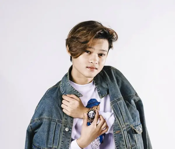 Zaki Yamani (Singer) Biography: Age, Father, Net Worth, Height, Parents, Songs, Instagram