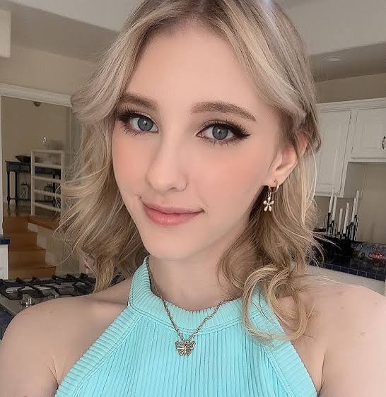 Melody Marks Biography: Movies, TV Shows, Instagram, Age, Net Worth, Height, Parents Melody Marks Biography: Movies, TV Shows, Instagram, Age, Net Worth, Height, Parents