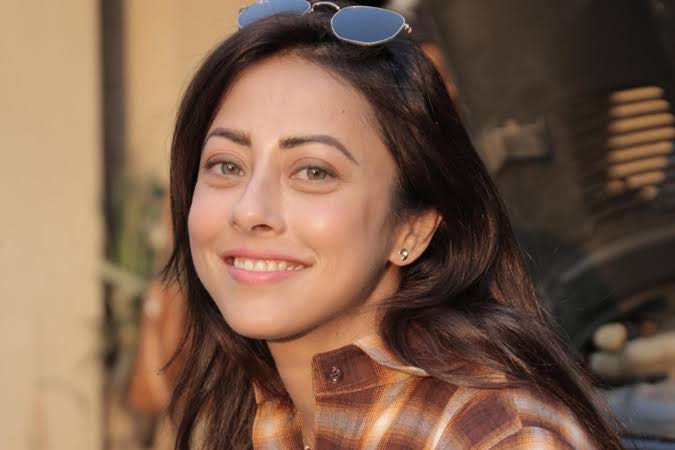 Ainy Jaffri Biography: Husband, Age, Net Worth, Movies & TV Shows, Height, Family Ainy Jaffri Biography: Husband, Age, Net Worth, Movies & TV Shows, Height, Family