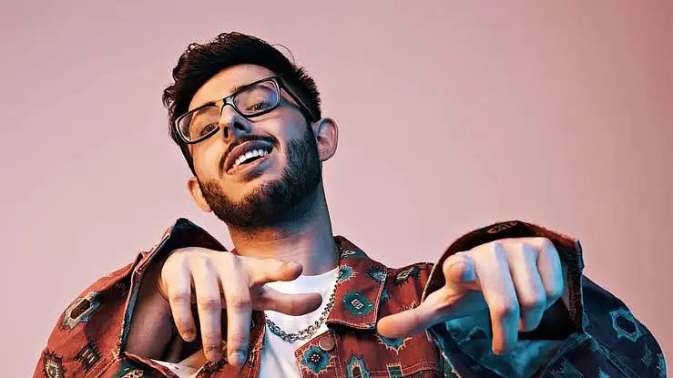CarryMinati Biography: Songs, YouTube, Age, Wikipedia, Instagram, Net Worth, Wife, Height, Parents, Siblings
