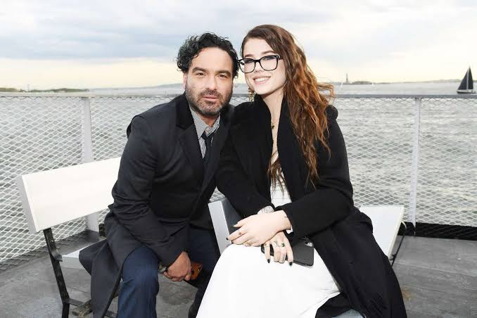 Johnny Galecki’s Girlfriend, Alaina Meyer Biography: Age, Height, Net Worth, Relationship, Son, Parents Johnny Galecki’s Girlfriend, Alaina Meyer Biography: Age, Height, Net Worth, Relationship, Son, Parents