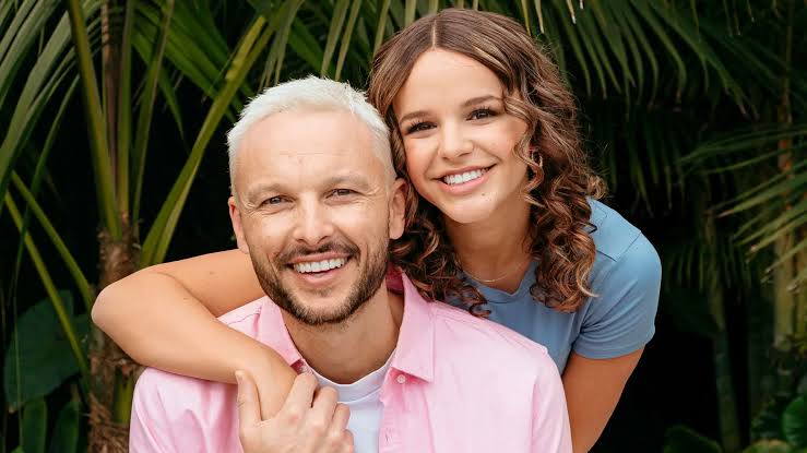 Ben Boyce’s Daughter, Sienna Boyce Biography: Age, Parents, Height, Net Worth, Podcast, Career Ben Boyce’s Daughter, Sienna Boyce Biography: Age, Parents, Height, Net Worth, Podcast, Career