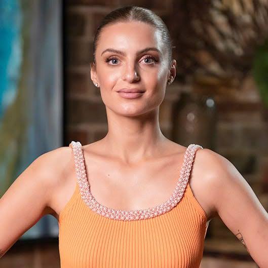Domenica Calarco Biography: Age, Partner, Children, Net Worth, Height, MAFS, Podcast Domenica Calarco Biography: Age, Partner, Children, Net Worth, Height, MAFS, Podcast