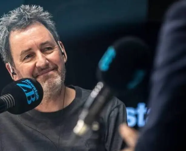 Mike Hosking Biography: Age, Career, Net Worth, Height, Parents, Wife, Children