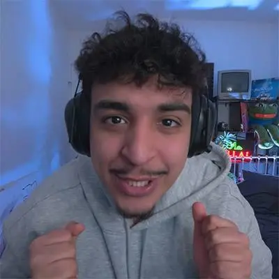 Flamby (YouTuber) Biography: Age, Career, Ethnicity, Height, Girlfriend, Net Worth, YouTube