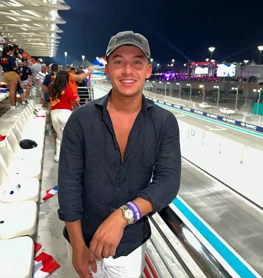 Tyler Dixon Biography: Age, Ex-Girlfriend, Net Worth, Business, Height, Parents, Instagram, Career