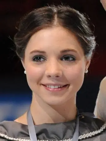Jessica Dubé Biography: Husband, Age, Daughter, Net Worth, Height, Career, Partner, Olympics