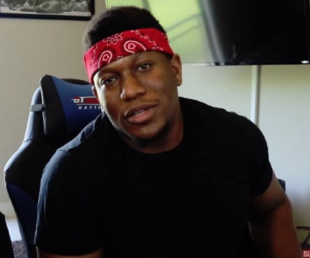 JustZik Biography: Wife, Age, Net Worth, Height, Parents, YouTube, Restaurant JustZik Biography: Wife, Age, Net Worth, Height, Parents, YouTube, Restaurant