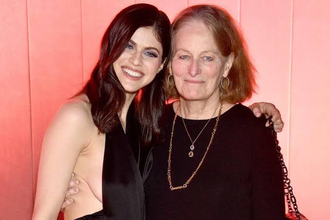 Alexandra Daddario’s Mother, Christina Daddario Biography: Husband, Age, Children, Height, Net Worth, Career Alexandra Daddario’s Mother, Christina Daddario Biography: Husband, Age, Children, Height, Net Worth, Career