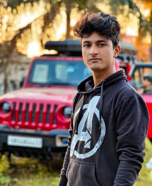 Sahil Joshi Biography: Age, Girlfriend, Net Worth, Height, YouTube, Parents, Brother, Vlogs Sahil Joshi Biography: Age, Girlfriend, Net Worth, Height, YouTube, Parents, Brother, Vlogs