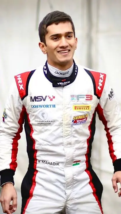 Krish Mahadik Biography: Age, Girlfriend, Height, Net Worth, Career, YouTube, Championships