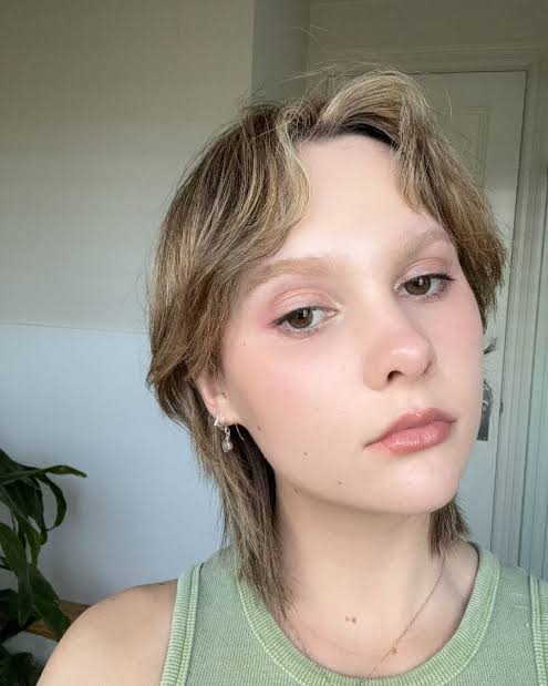 Hattie Piastri Biography: Age, TikTok, Family, Net Worth, Height, Parents, Siblings Hattie Piastri Biography: Age, TikTok, Family, Net Worth, Height, Parents, Siblings