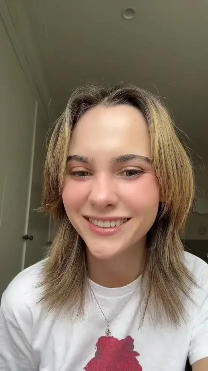 Hattie Piastri Biography: Age, TikTok, Family, Net Worth, Height, Parents, Siblings
