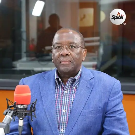Willy Mutunga Biography: Wife, Age, Children, Net Worth, Height, Parents, Court, Career