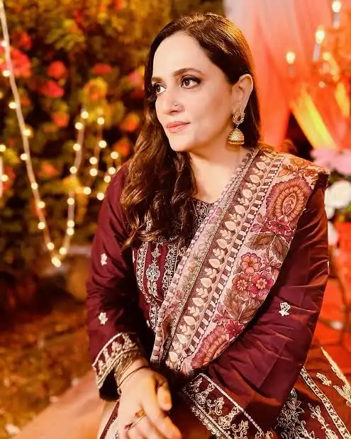 Kinza Malik Biography: Husband, Age, Children, Height, Net Worth, Career, Dramas & TV Shows