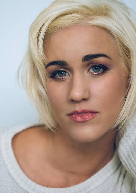 Mair Mulroney Biography: Age, Height, Net Worth, Movies & TV Shows, Parents, Husband, Career Mair Mulroney Biography: Age, Height, Net Worth, Movies & TV Shows, Parents, Husband, Career