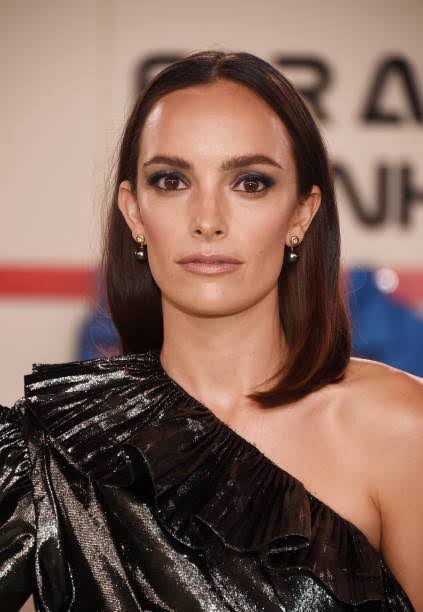 Jodi Balfour Biography: Age, Wife, Net Worth, Movies & TV Shows, Height, Parents, Career Jodi Balfour Biography: Age, Wife, Net Worth, Movies & TV Shows, Height, Parents, Career