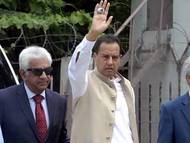 Muhammad Safdar Awan Biography: Wife, Age, Children, Net Worth, Height, Career, Politics Muhammad Safdar Awan Biography: Wife, Age, Children, Net Worth, Height, Career, Politics