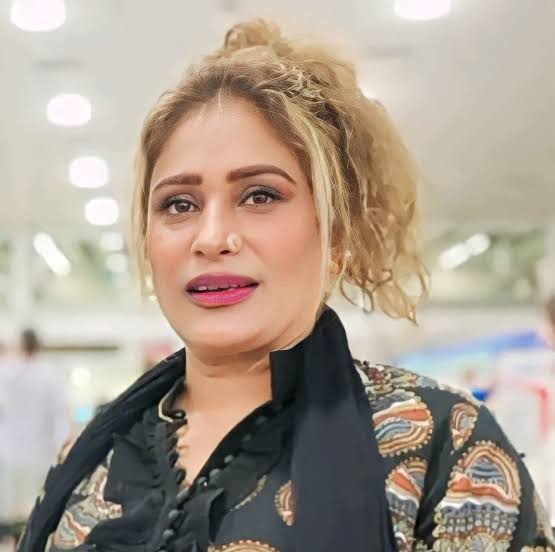 Naseebo Lal Biography: Age, Husband, Songs, Net Worth, Coke Studio, Family, Career Naseebo Lal Biography: Age, Husband, Songs, Net Worth, Coke Studio, Family, Career
