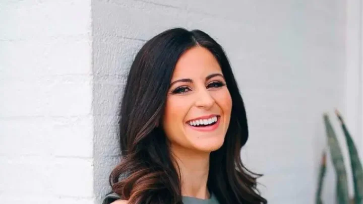 Lila Rose Biography: Books, Age, Husband, Children, Net Worth, Height, Parents, Salary, Family