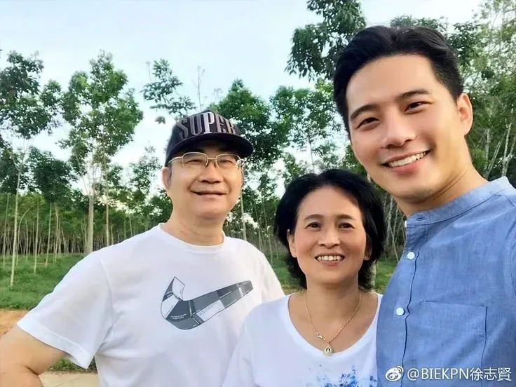 Meet Thassapak Hsu’s Parents: Fashon Hsu and Nontalee Saejung