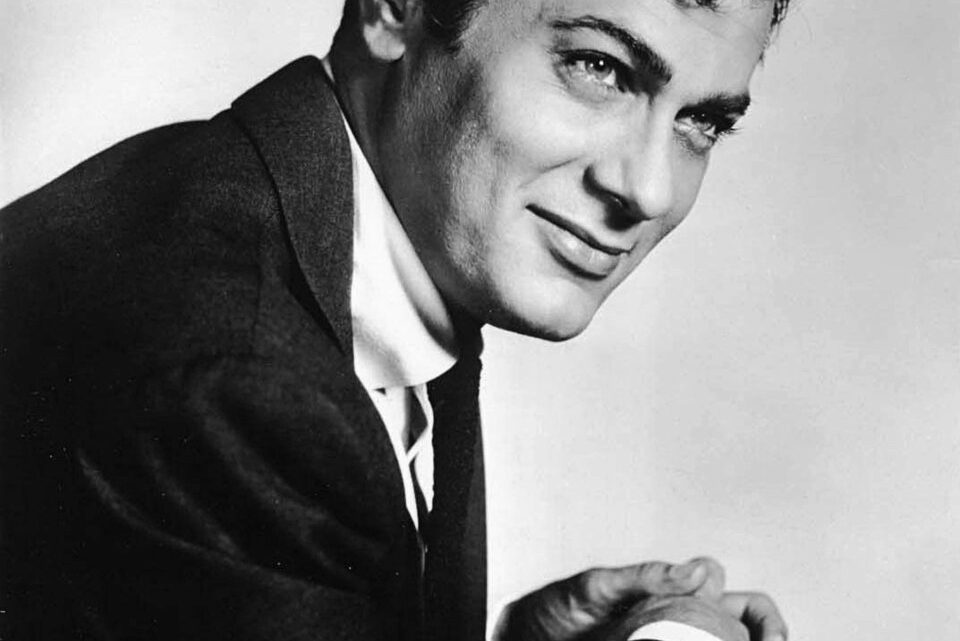 Tony Curtis Biography: Awards, Wife, Children, Films, Age, Net Worth, Siblings, Height, Parent Tony Curtis Biography: Awards, Wife, Children, Films, Age, Net Worth, Siblings, Height, Parent