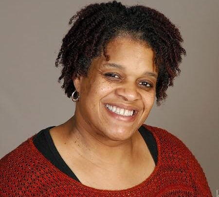 Marilyn Harris Smith Biography: Films, Height, Ethnicity, Age, Net Worth, Siblings, Parents