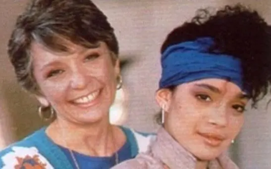 Lisa Bonet’s mother, Arlene Litman Biography: Husband, Age, Net Worth, Siblings, Parents, Height, Children, Awards 
