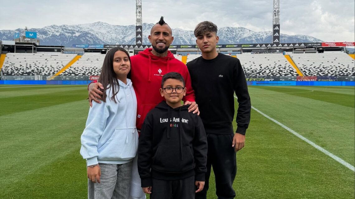 Arturo Vidal Bio: Stats, Age, Wife, Children, Net Worth, Salary, Girlfriend, Brother, Parents, Height Arturo Vidal Bio: Stats, Age, Wife, Children, Net Worth, Salary, Girlfriend, Brother, Parents, Height