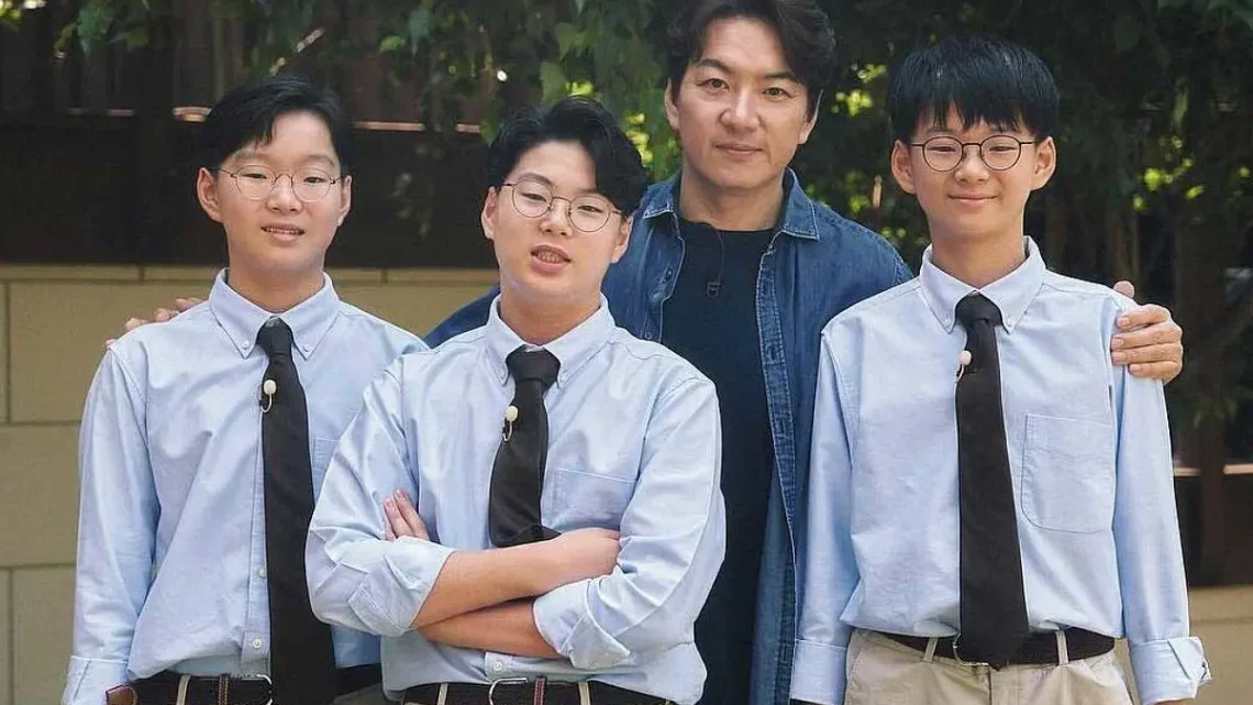 Daehan Minguk Manse Biography: Ages, Father, Net Worth, Height, Instagram, Education, Updates
