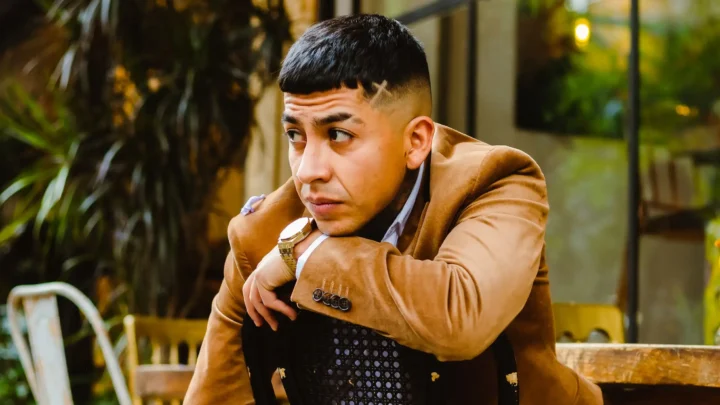 Eme MalaFe Biography: Age, Songs, Net Worth, Height, Albums, Parents, Career, Instagram