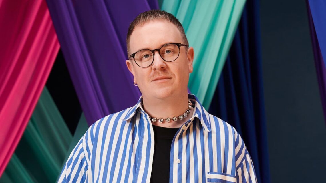 Harry Lambert Biography: Wife, Children, Net Worth, Age, Parents, Contacts, Clothing, Partner Harry Lambert Biography: Wife, Children, Net Worth, Age, Parents, Contacts, Clothing, Partner