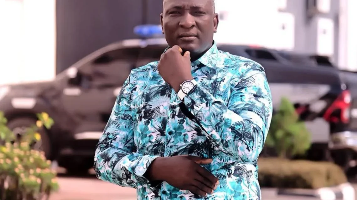Jeremiah Omoto Fufeyin Bio: Wife, Net Worth, Education, Age, Children, Songs, Church, Website, Live Jeremiah Omoto Fufeyin Bio: Wife, Net Worth, Education, Age, Children, Songs, Church, Website, Live