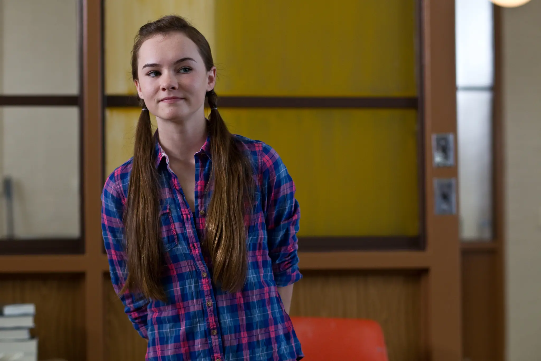 Madeline Carroll Photo