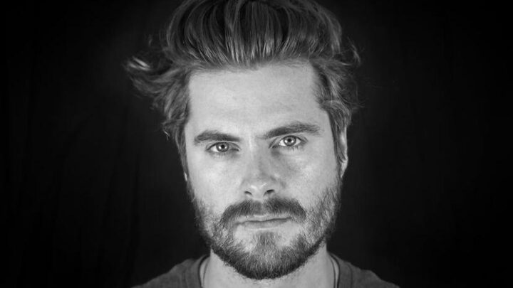Jeffery Self Biography: Net Worth, Parents, Books, Husband, Children, Height, TV Shows