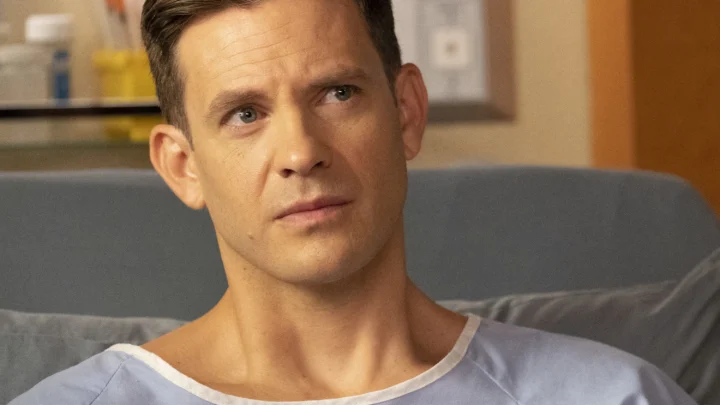 Bryce Johnson Biography: Age, Wife, Net Worth, Pretty Little Liars, Children, Movies, Height, Podcast, Career
