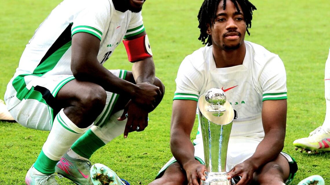 Moses Simon Biography: Net Worth, Wife, Age, Children, Height, Parents, Salary, Club, Stats Moses Simon Biography: Net Worth, Wife, Age, Children, Height, Parents, Salary, Club, Stats