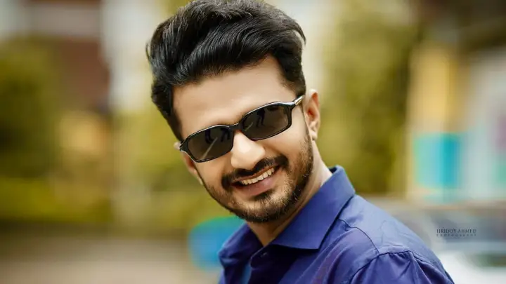 Musfiq R Farhan Biography: Net Worth, Age, Parents, Wife, YouTube, Children, Family