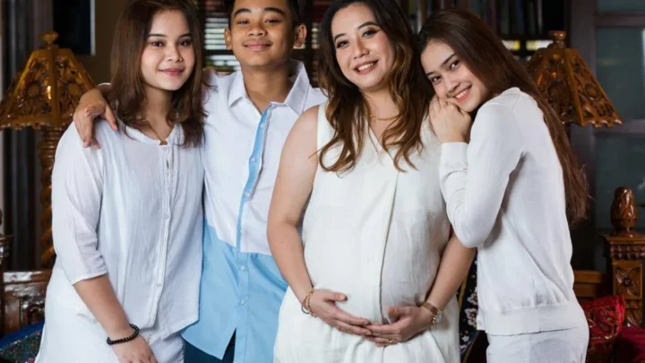 Awie’s Wife, Sharifah Ladyana Syed Shamsuddin Biography: Age, Husband, Career, Education, Net Worth, Background, Children